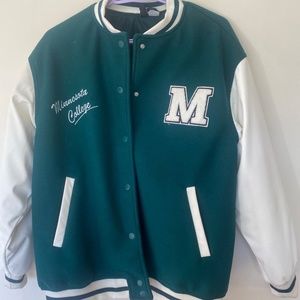 H and m Women’s thick varsity jacket